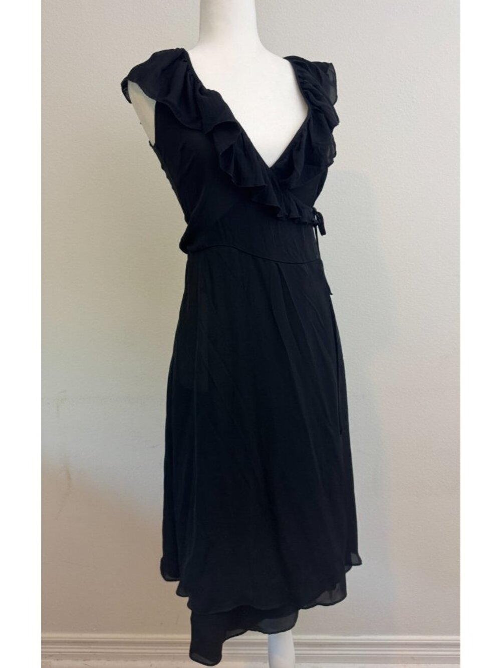 Ulla Johnson Silk Ruffled V-Neck Sleeveless Tie Wrap Black Dress, Size 2